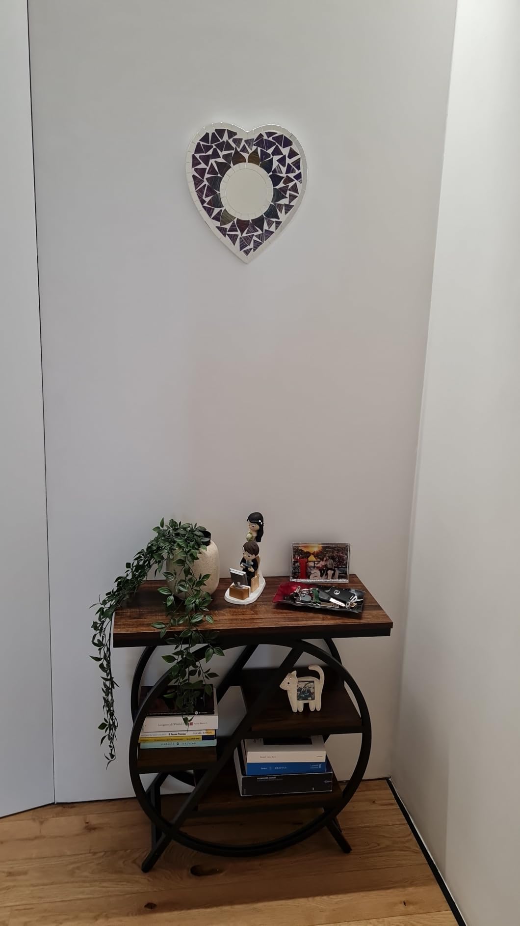 UrbanEdge Странична маса photo review