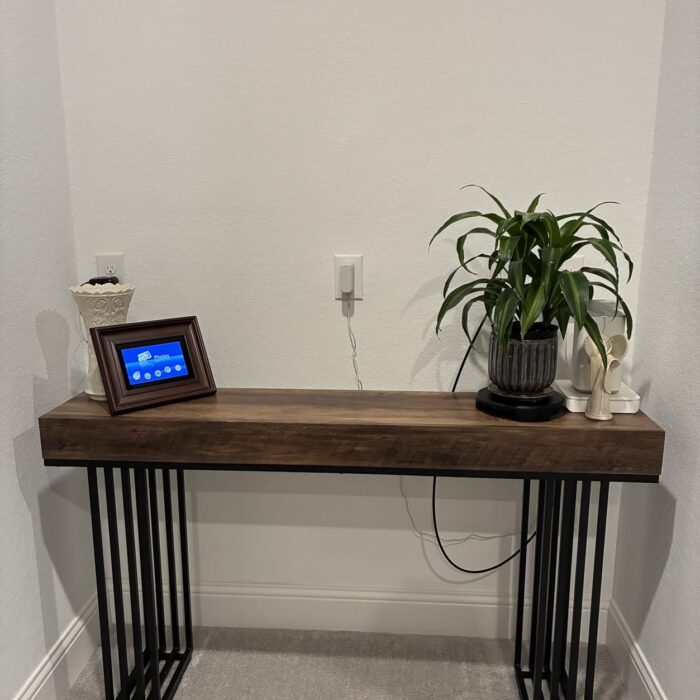 Metropolitan Конзолна маса photo review