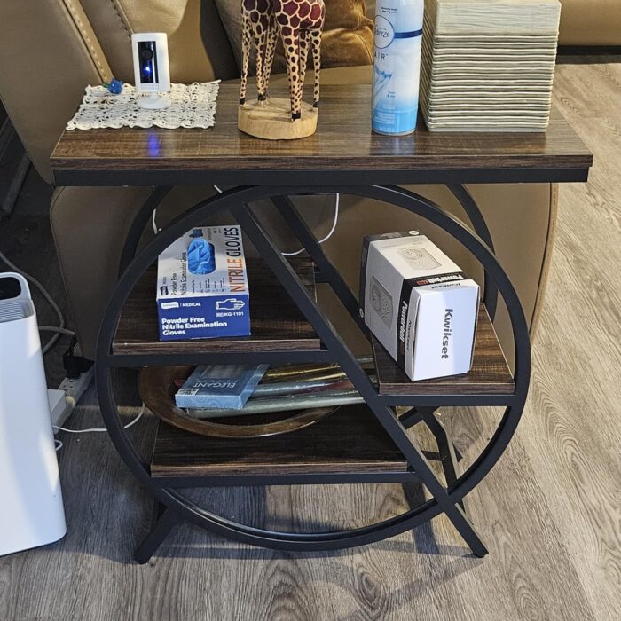 UrbanEdge Странична маса photo review