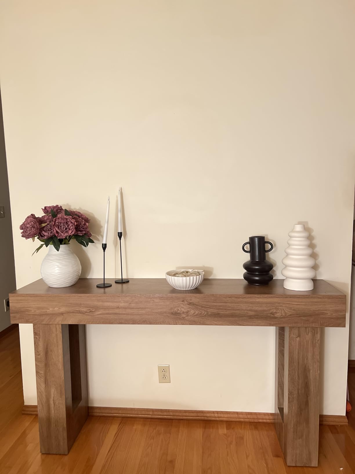 Elmwood Конзолна Маса photo review