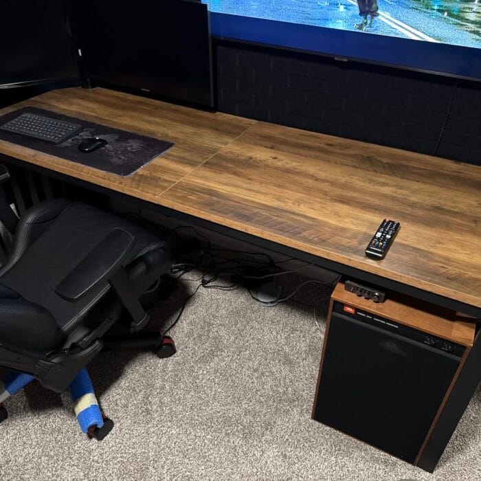 MegaDesk Компјутерска Маса photo review