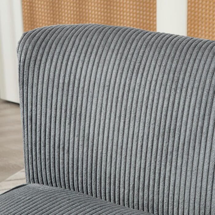 kompaktna sofa